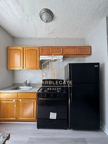 691 Elizabeth Ave #67R Photo 1