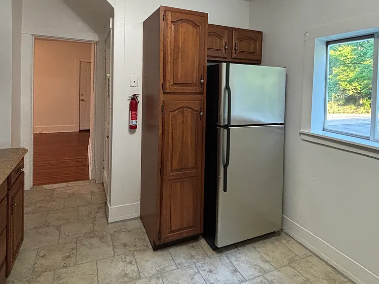 98 Sterrett St #1 — Photo 19