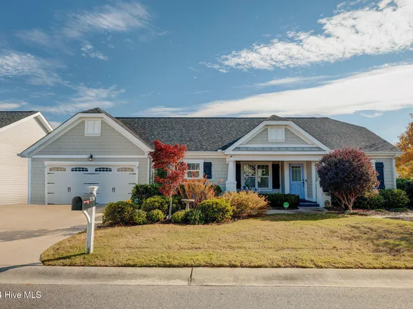 2130 Maple Leaf Drive, Southport, NC 28461