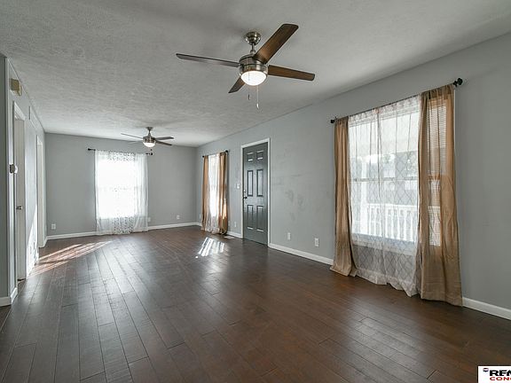 4th image of 3126 Holdrege St