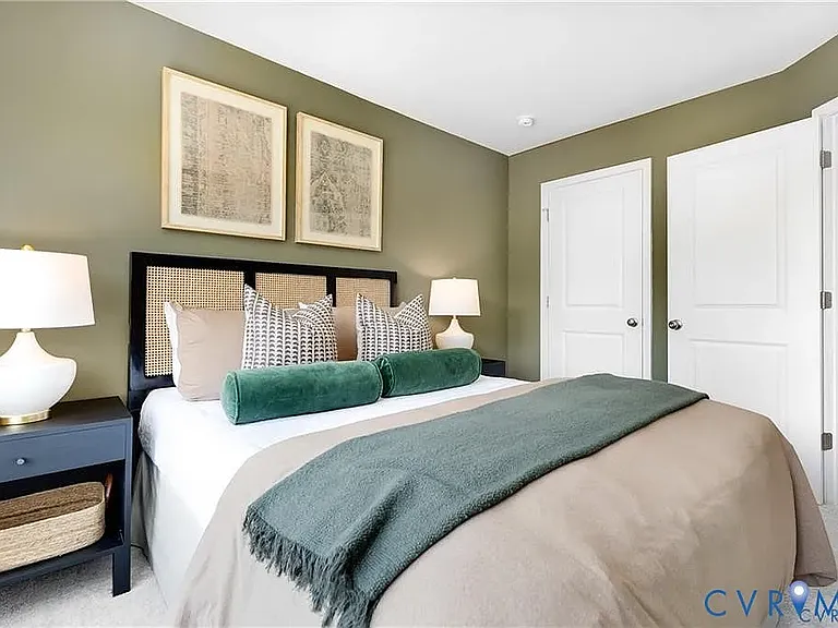8728 Pioneer Hill Dr — Photo 11