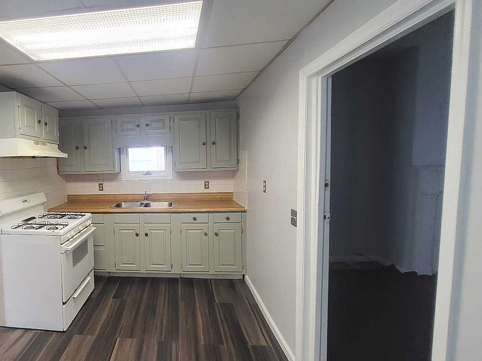 29 Gifford Ave FLOOR 1, Poughkeepsie, NY 12601 Zillow