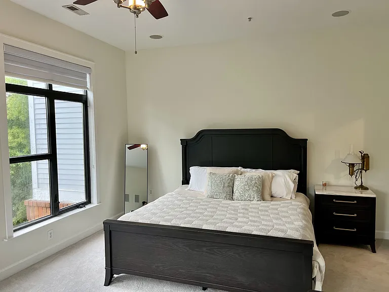 663 E 10th St #1 — Photo 11