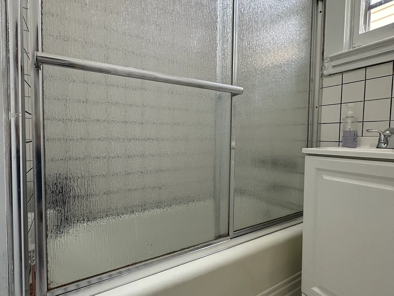 4 bed, $950 — Photo 2
