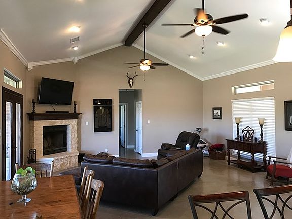 2nd image of 3462 Venado Dr