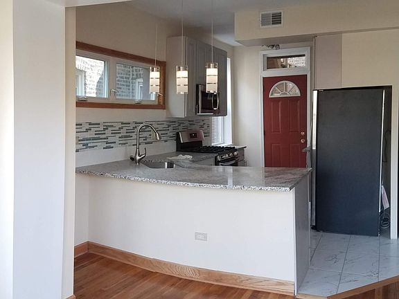 5th image of 4905 N Drake Ave APT 1