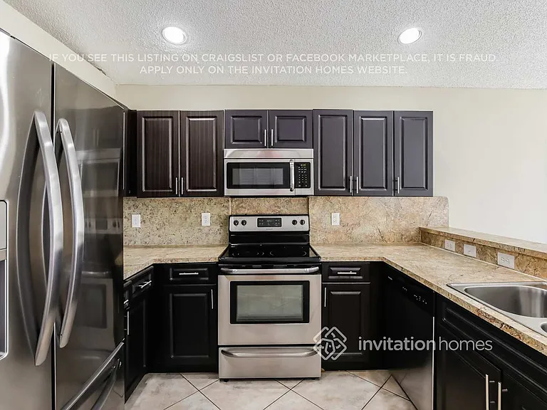 2033 NW 178th Way — Photo 8