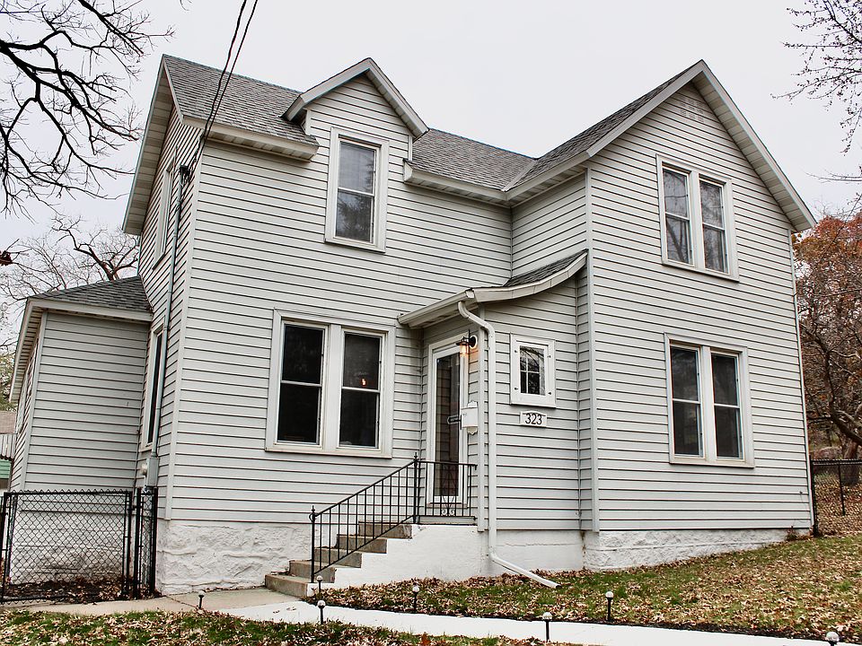 1st image of 323 2nd St S
