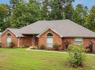 411 Quail Dr, Gilmer, TX 75645