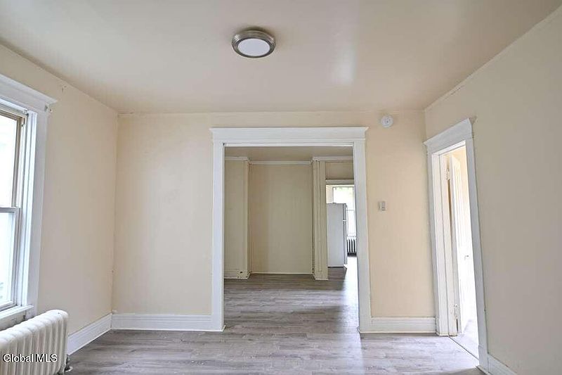 5th image of 618 Clinton Avenue
