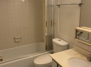 1460 Meadowview Dr #11065048, Marion, IA 52302