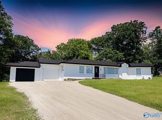 2829 Highway 231, Laceys Spring, AL 35754