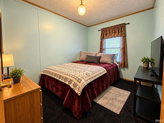 5th image of 435 Turpie St