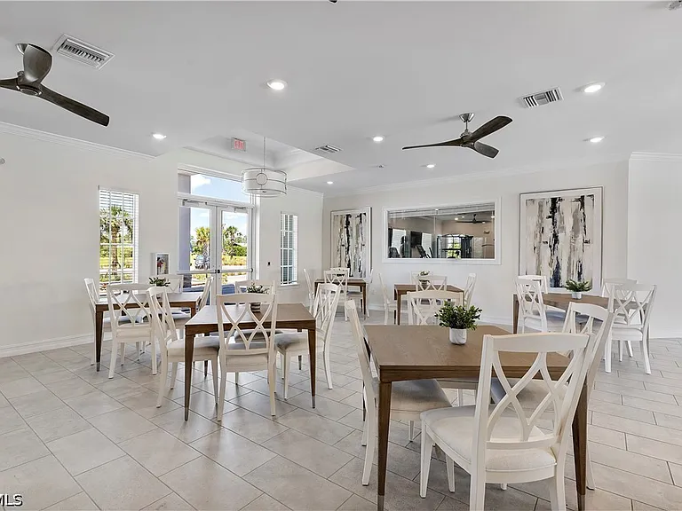 17639 Wild Iris Ln — Photo 36