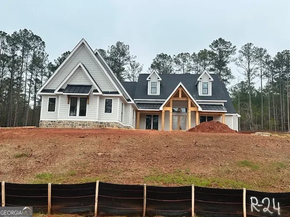 118 Heights Ave, Forsyth, GA 31029