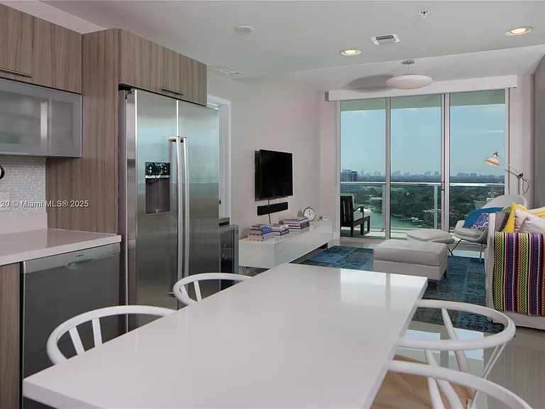 6700 Indian Creek Dr #Penthouse 5 — Photo 13