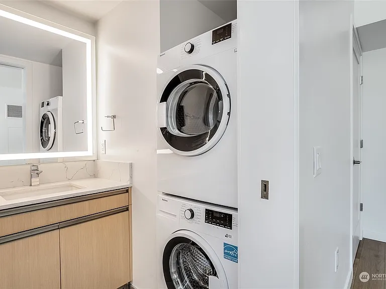 1808 Minor Ave #300 — Photo 8