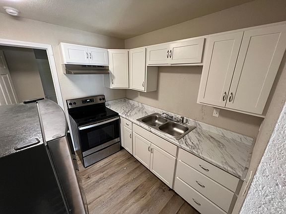 5th image of 102 N 5th St #12