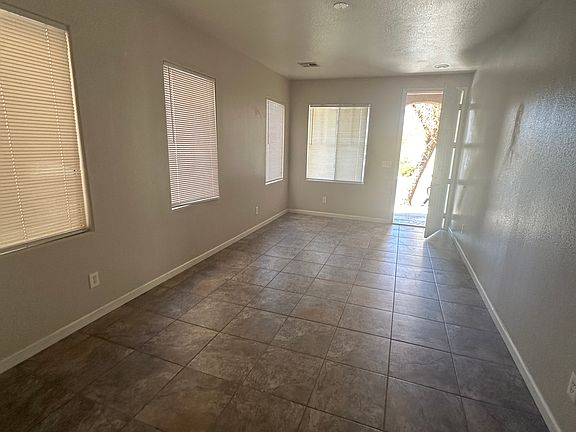 3rd image of 10988 Scotch Rose St