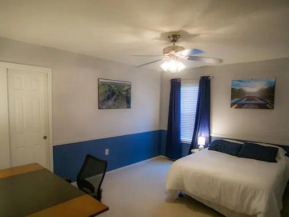 4th image of 5209 English Glade Dr