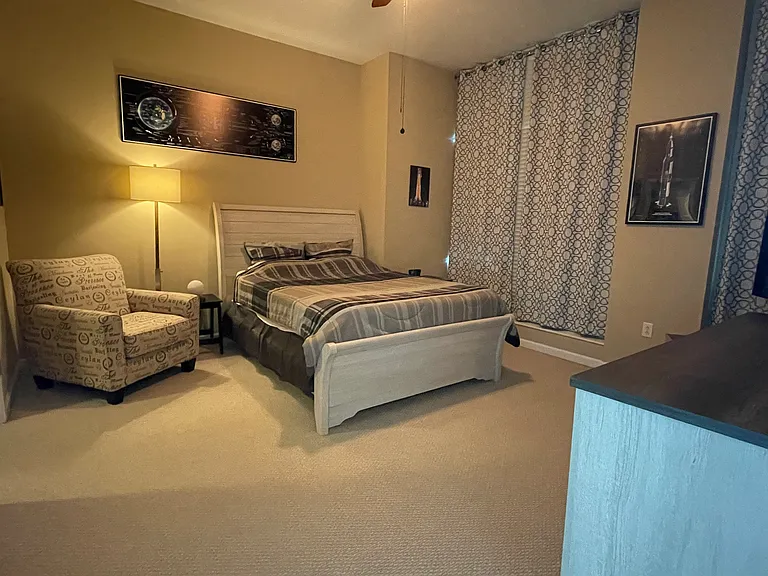 4909 Laclede Ave #705 — Photo 10