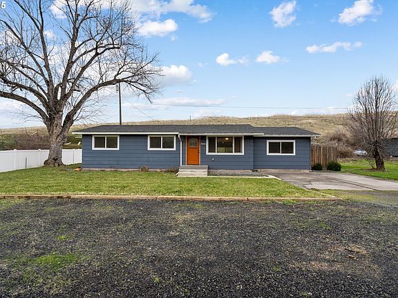 2nd image of 70981 SW Douglas Dr