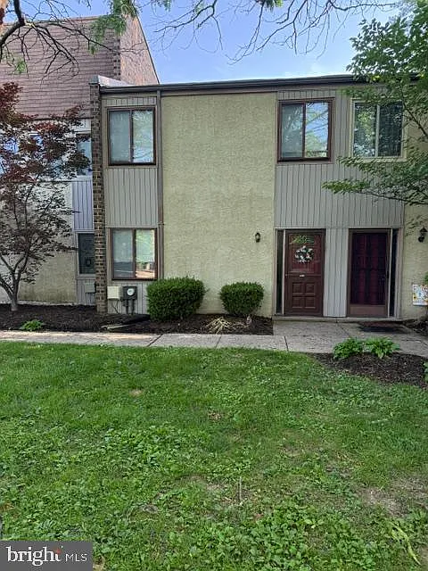4826 Oxford Ct photo 1