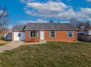 125 Springside Ct, Frankfort, KY 40601