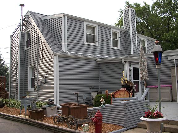 2nd image of 2146 Sprucewood Ave