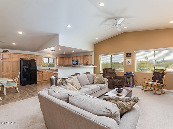 4th image of 37457 S Cactus Garden Way