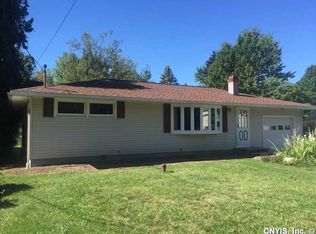 315 Hamilton Rd, North Syracuse, NY 13212