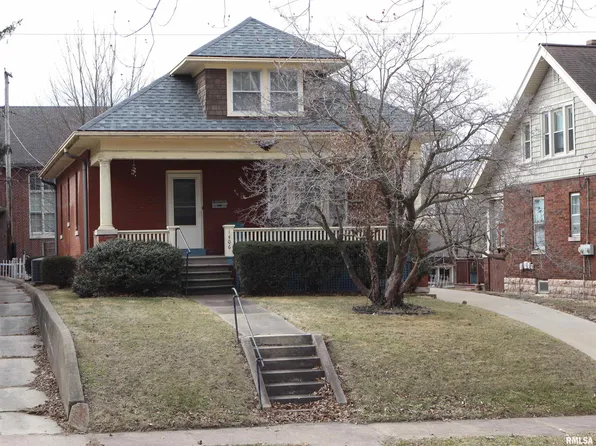 1406 Hampshire St, Quincy, IL 62301