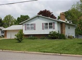 1370 Center Lane Dr, Ashland, OH 44805