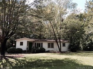 7652 Wallace Ln, Charlotte, NC 28212