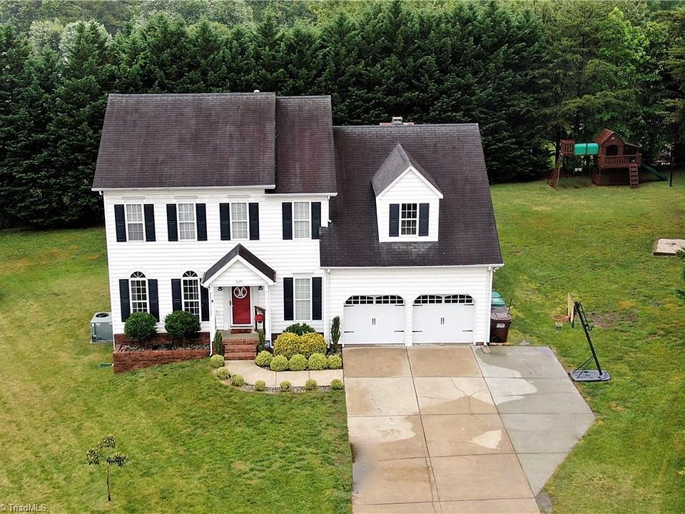 2nd image of 4129 Carroll Ridge Ct