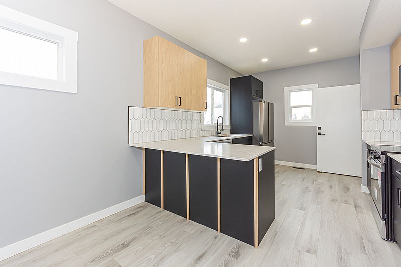Edmonton Apartment for rent - 3 Bedrooms — photo 24