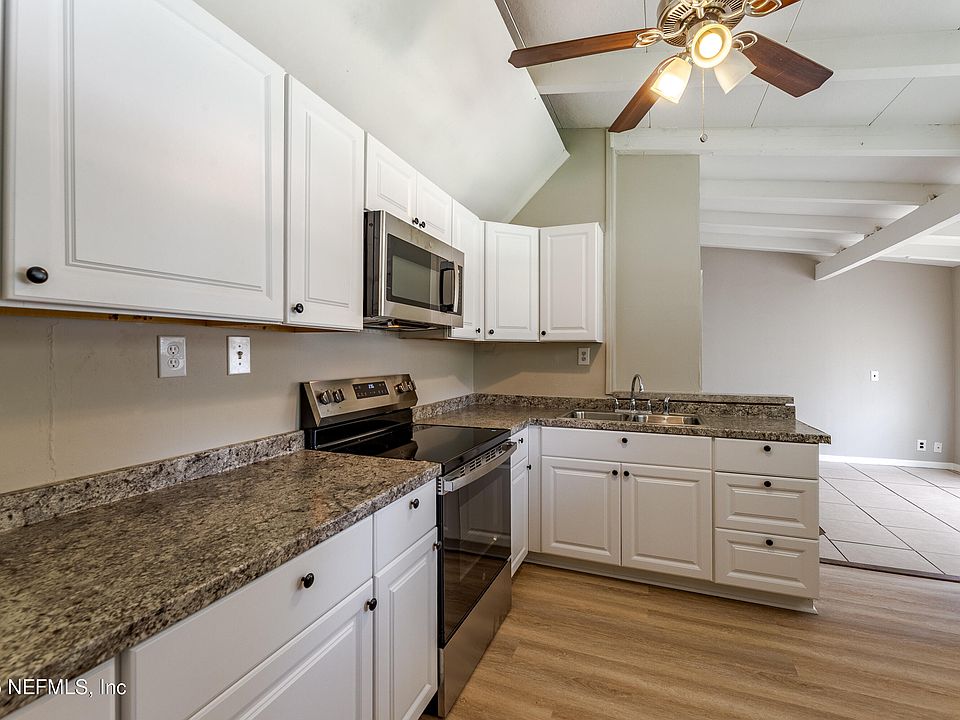 1st image of 6104 TERRY PARKER Drive S