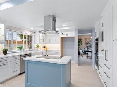 16001 Ballantine Ln, Huntington Beach, CA, 92647