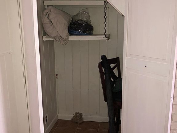 5th image of 1615 Ohm Ave #1