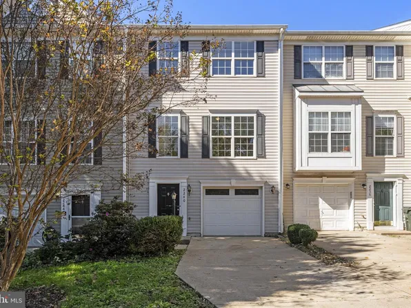 2240 Forsythia Dr, Culpeper, VA 22701