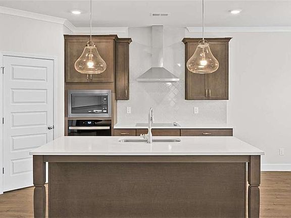5th image of 1221 Kingston Ave