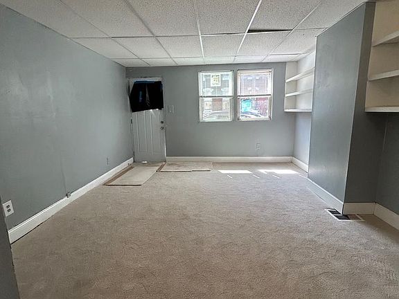 3rd image of 2020 Tulip St