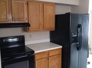 9072 Avon Belden Rd, North Ridgeville, OH 44039