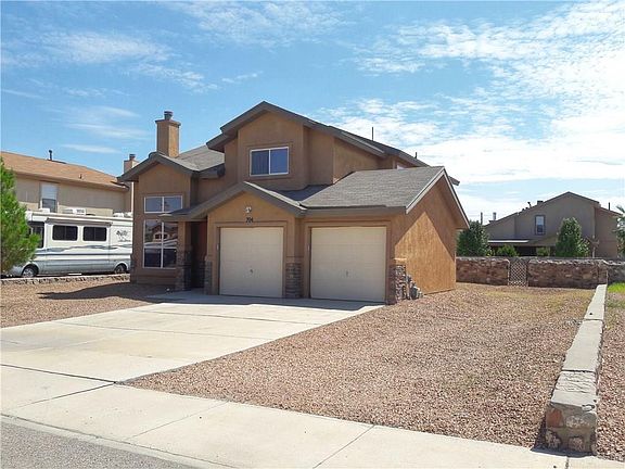 3rd image of 704 Portillo Dr