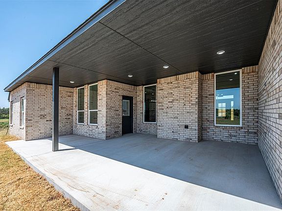 5th image of 2411 Bear Creek Circle Cir