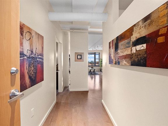 4th image of 915 Olive St APT 1508