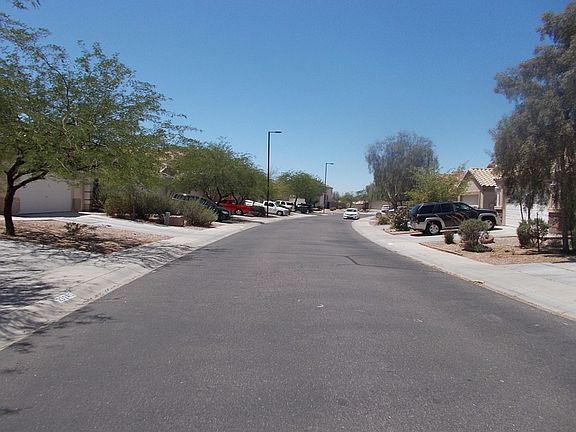 4th image of 15718 W Yucatan Dr