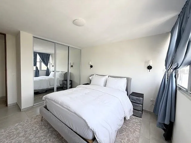 2305 Laurel #611 — Photo 7