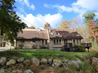 162 E Waterbury Rd, Naugatuck, CT 06770