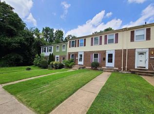 16 Dunnett Ct #16, Nottingham, MD 21236